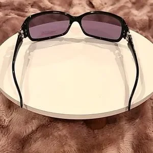 Halston Heritage | Accessories | Halston Sunglasses Nwot  display picture 2